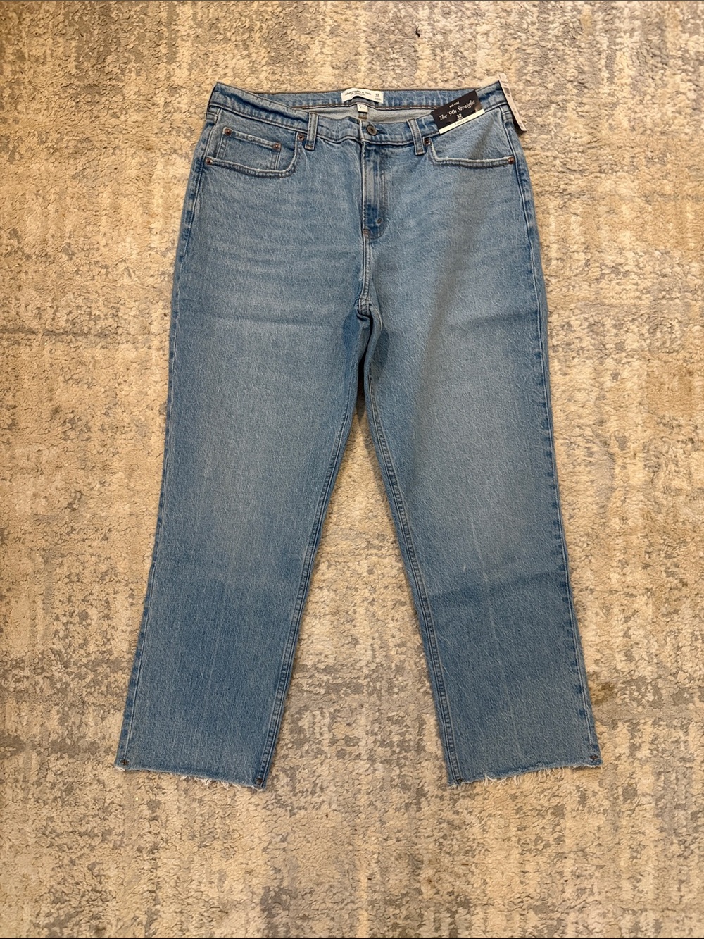 Abercrombie & Fitch Women's 90s Straight Mid Rise Curve Love Jeans